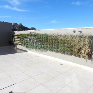 Apto Mobiliado com 45m², 1 dormitório, 1 vaga, no bairro Madureira em Caxias do Sul para Alugar