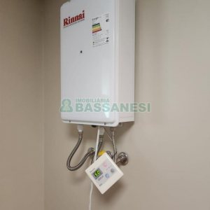 Chácara com 400m², 3 dormitórios, 4 vagas, no bairro De Lazzer em Caxias do Sul para Comprar