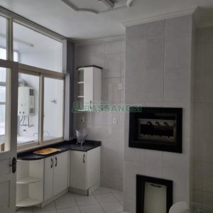 Apartamento com 117m², 3 dormitórios, no bairro São Pelegrino em Caxias do Sul para Comprar