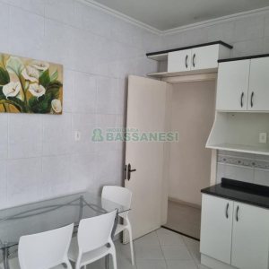 Apartamento com 117m², 3 dormitórios, no bairro São Pelegrino em Caxias do Sul para Comprar