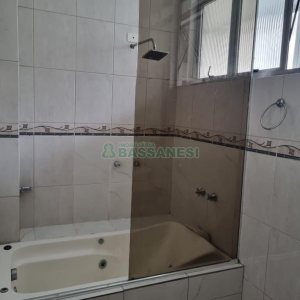 Apartamento com 117m², 3 dormitórios, no bairro São Pelegrino em Caxias do Sul para Comprar