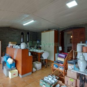 Casa com 382m², 3 vagas, no bairro Santa Catarina em Caxias do Sul para Comprar