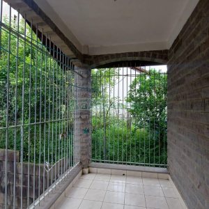 Casa com 382m², 3 vagas, no bairro Santa Catarina em Caxias do Sul para Comprar