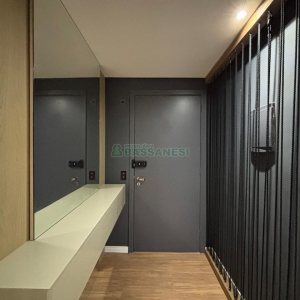 Apto Mobiliado com 55m², 2 dormitórios, 1 vaga, no bairro De Lazzer em Caxias do Sul para Alugar