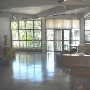 Loja com 400m², no bairro Sagrada Família em Caxias do Sul para Alugar