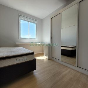 Apartamento com 80m², 2 dormitórios, 1 vaga, no bairro De Lazzer em Caxias do Sul para Comprar