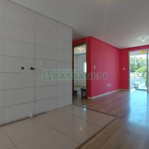 Apartamento com 53m², 2 dormitórios, 4 vagas, no bairro Desvio Rizzo em Caxias do Sul para Comprar