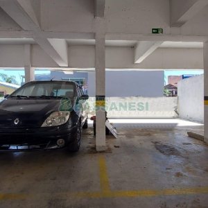 Apartamento com 53m², 2 dormitórios, 4 vagas, no bairro Desvio Rizzo em Caxias do Sul para Comprar