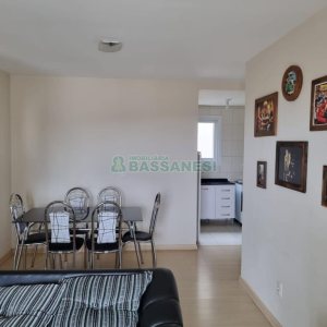 Apartamento com 72m², 2 dormitórios, 1 vaga, no bairro Sagrada Família em Caxias do Sul para Comprar