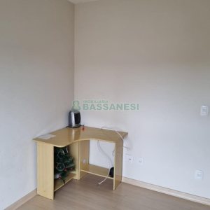 Apartamento com 72m², 2 dormitórios, 1 vaga, no bairro Sagrada Família em Caxias do Sul para Comprar