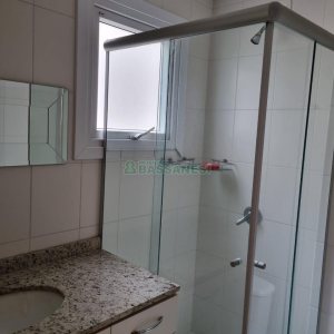 Apartamento com 72m², 2 dormitórios, 1 vaga, no bairro Sagrada Família em Caxias do Sul para Comprar