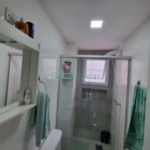 Apartamento com 49m², 2 dormitórios, no bairro Charqueadas em Caxias do Sul para Comprar
