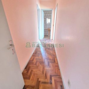 Apartamento com 52m², 2 dormitórios, no bairro São Leopoldo em Caxias do Sul para Alugar