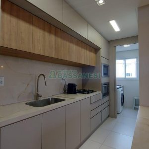 Apartamento com 55m², 2 dormitórios, 1 vaga, no bairro Nossa Senhora da Saúde em Caxias do Sul para Comprar