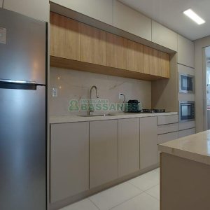 Apartamento com 55m², 2 dormitórios, 1 vaga, no bairro Nossa Senhora da Saúde em Caxias do Sul para Comprar