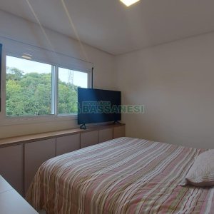 Apartamento com 55m², 2 dormitórios, 1 vaga, no bairro Nossa Senhora da Saúde em Caxias do Sul para Comprar