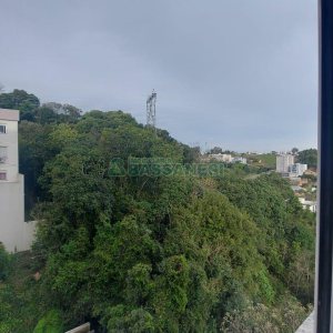 Apartamento com 55m², 2 dormitórios, 1 vaga, no bairro Nossa Senhora da Saúde em Caxias do Sul para Comprar
