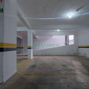 Apartamento com 55m², 2 dormitórios, 1 vaga, no bairro Nossa Senhora da Saúde em Caxias do Sul para Comprar