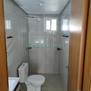 Apartamento com 38m², 1 dormitório, 1 vaga, no bairro Petrópolis em Caxias do Sul para Alugar
