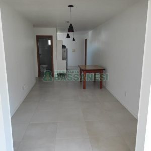 Apartamento com 38m², 1 dormitório, 1 vaga, no bairro Petrópolis em Caxias do Sul para Alugar