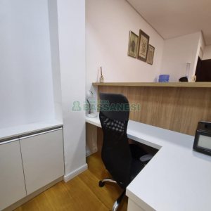 Sala Mobiliada com 60m², no bairro Centro em Caxias do Sul para Alugar