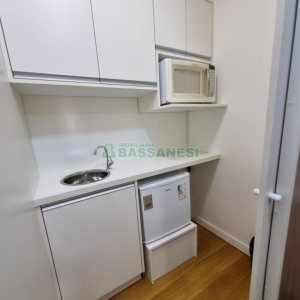 Sala Mobiliada com 60m², no bairro Centro em Caxias do Sul para Alugar