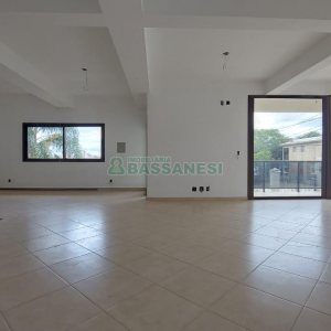 Loja com 76m², no bairro Sagrada Família em Caxias do Sul para Alugar