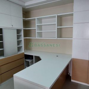 Sala com 50m², no bairro Centro em Caxias do Sul para Alugar