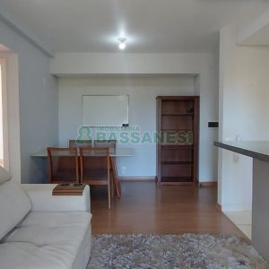 Apto Mobiliado com 63m², 2 dormitórios, 1 vaga, no bairro Petrópolis em Caxias do Sul para Alugar