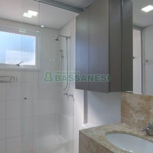 Apto Mobiliado com 63m², 2 dormitórios, 1 vaga, no bairro Petrópolis em Caxias do Sul para Alugar