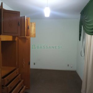 Apartamento, 2 dormitórios, no bairro São Pelegrino em Caxias do Sul para Comprar