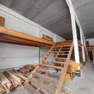 Loja com 350m², no bairro São Cristóvão em Caxias do Sul para Alugar