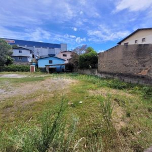 Terreno com 360m², no bairro Cidade Nova em Caxias do Sul para Alugar