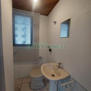 Sala com 24m², no bairro Centro em Caxias do Sul para Alugar