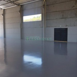 Pavilhão com 830m², no bairro São Gotardo em Flores da Cunha para Alugar