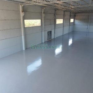 Pavilhão com 830m², no bairro São Gotardo em Flores da Cunha para Alugar