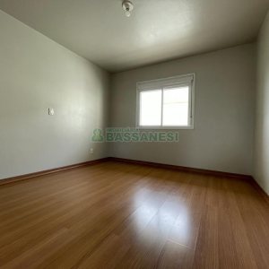 Apartamento, 2 dormitórios, 1 vaga, no bairro Santo Antônio em Caxias do Sul para Alugar