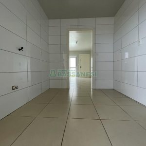 Apartamento, 2 dormitórios, 1 vaga, no bairro Santo Antônio em Caxias do Sul para Alugar