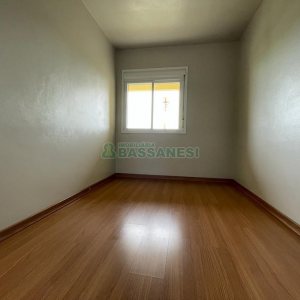 Apartamento, 2 dormitórios, 1 vaga, no bairro Santo Antônio em Caxias do Sul para Alugar