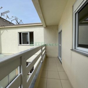 Apartamento, 2 dormitórios, 1 vaga, no bairro Santo Antônio em Caxias do Sul para Alugar