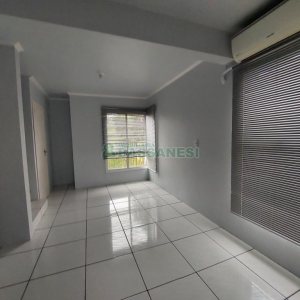 Sobrado com 89m², 2 dormitórios, no bairro São Luiz em Caxias do Sul para Comprar