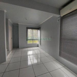 Sobrado com 89m², 2 dormitórios, no bairro São Luiz em Caxias do Sul para Comprar