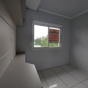 Sobrado com 89m², 2 dormitórios, no bairro São Luiz em Caxias do Sul para Comprar