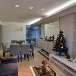 Apartamento com 233m², 3 dormitórios, 2 vagas, no bairro Santa Catarina em Caxias do Sul para Comprar