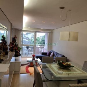Apartamento com 233m², 3 dormitórios, 2 vagas, no bairro Santa Catarina em Caxias do Sul para Comprar