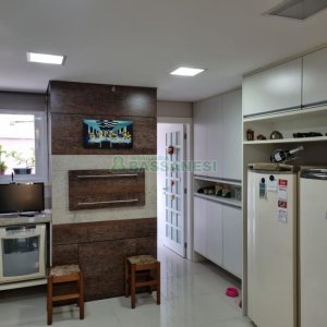 Apartamento com 233m², 3 dormitórios, 2 vagas, no bairro Santa Catarina em Caxias do Sul para Comprar
