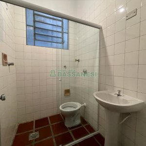 Loja com 120m², no bairro Centro em Caxias do Sul para Alugar