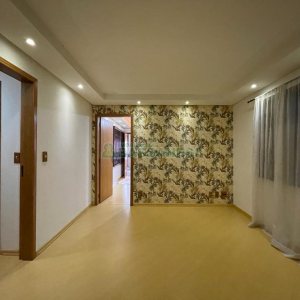 Casa com 260m², 3 dormitórios, 3 vagas, no bairro Interlagos em Caxias do Sul para Alugar