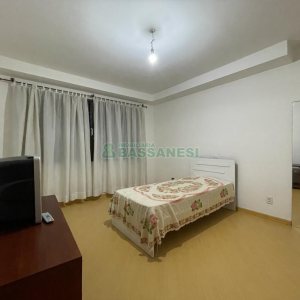 Casa com 260m², 3 dormitórios, 3 vagas, no bairro Interlagos em Caxias do Sul para Alugar