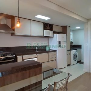 Apto Mobiliado com 45m², 1 dormitório, 1 vaga, no bairro Villagio Iguatemi em Caxias do Sul para Alugar